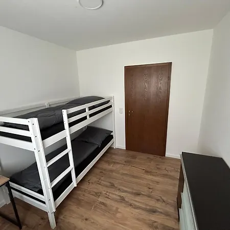 An Der Linde Apartment *